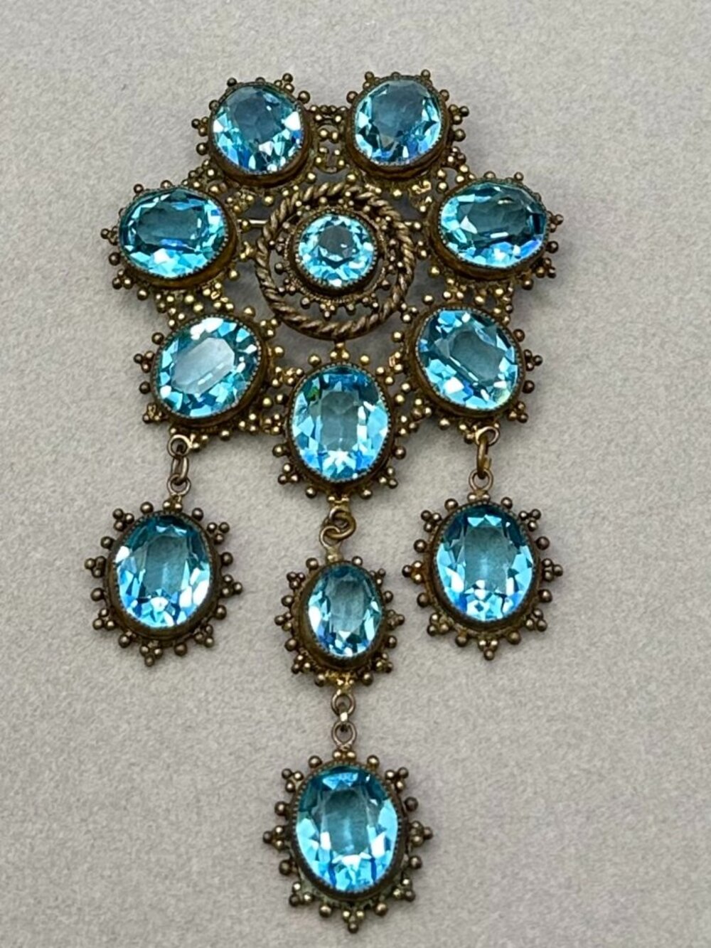 VTG 1930-40s Leo Glass Blue Dangle Brooch